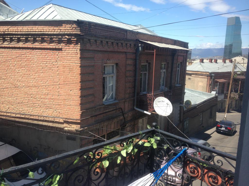 Kipiani Guest House Tbilisi Exterior photo